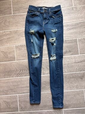 Levi’s Dark Blue Ripped Women's Super Skinny Stretch Jeans Size 27